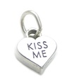 Dije de plata de ley Kiss Me .925 x 1 Dijes de amor de beso besador