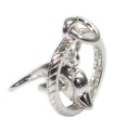 Delfin i ring med rörlig charm i sterling silver. 925 x1 delfiner