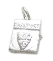 Charm de plata esterlina con apertura de pasaporte .925 x 1 Charms de pasaportes